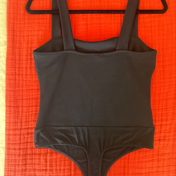 Lulus Basics Black Sleeveless Bodysuit - Size M - Picture 3 of 5